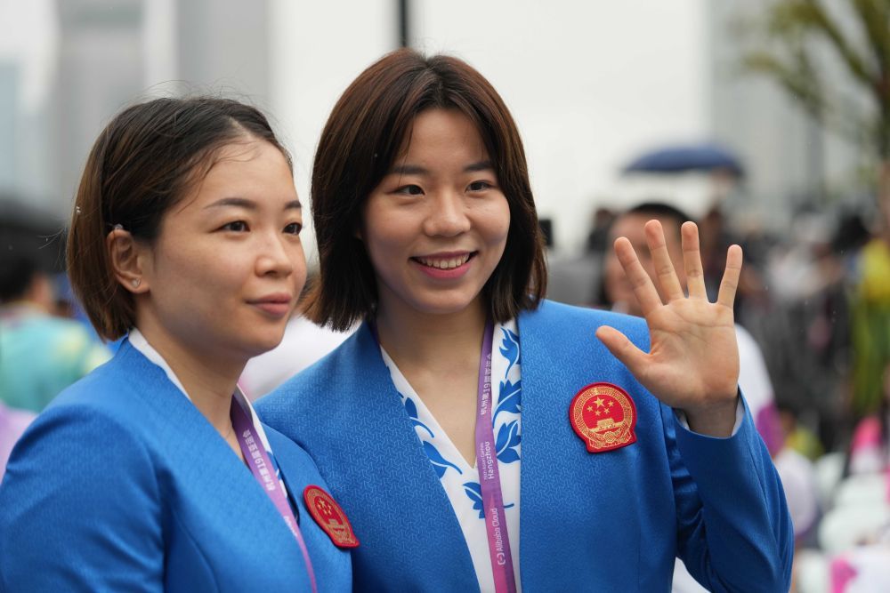 奔驰宝马电玩城下载